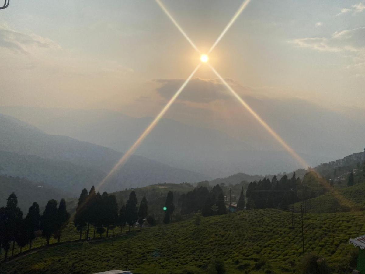 Valley View Homestay Дарджилинг Экстерьер фото