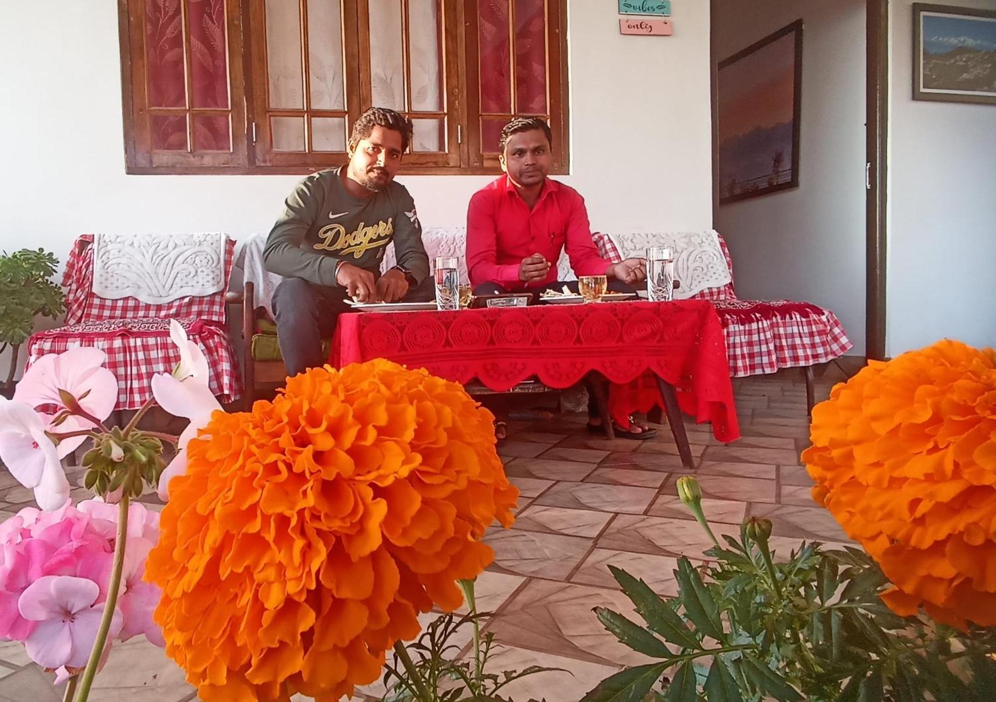 Valley View Homestay Дарджилинг Экстерьер фото